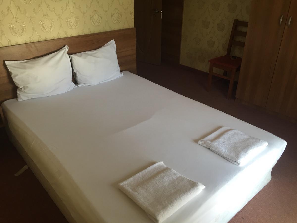 Irish Hotel Sjumen Eksteriør billede