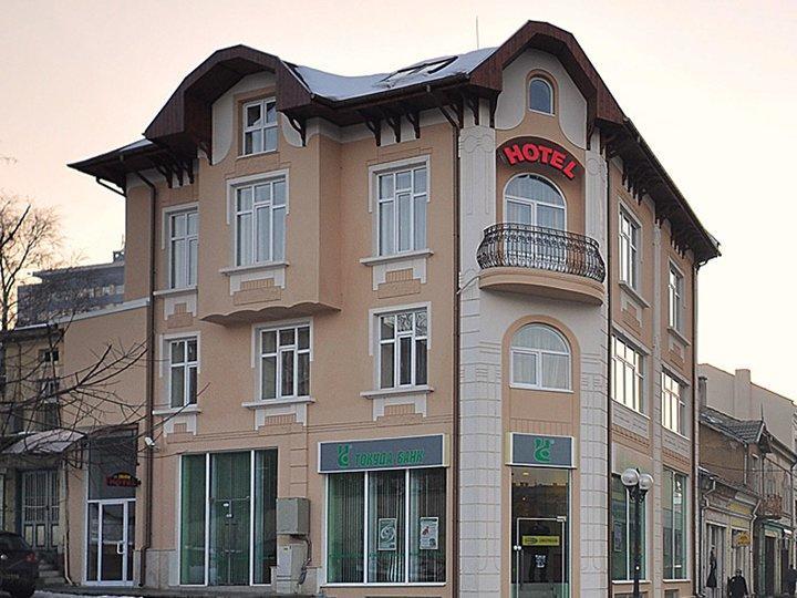 Irish Hotel Sjumen Eksteriør billede